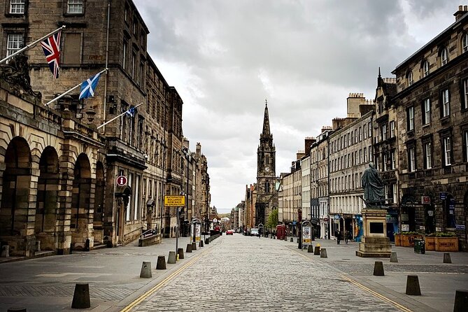 Edinburgh Unveiled: Luxury Private Driving Tour of Edinburgh - Calton Hill: The Panoramic View Without a Full Hike