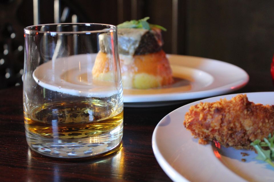 Edinburgh: Whisky Tasting in one of the oldest pubs - Key things I’d circle before you go