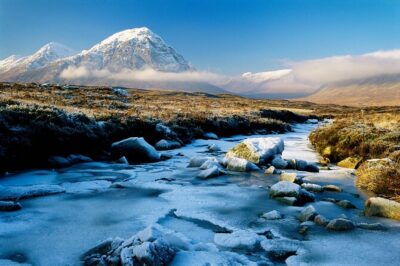 Edinburgh:5-Day Isle of Skye, Inverness & Loch Ness Tour w/Hostel - Kilt Rock, Sligachan, Old Man of Storr, and Dundreggan’s rewilding center