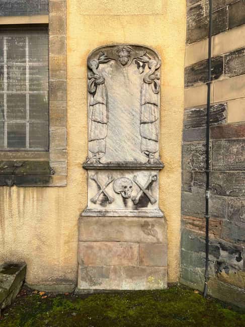 Edinburgh's Dark and Hidden History Walking Tour ☠️ - Key highlights you’ll actually feel on the street