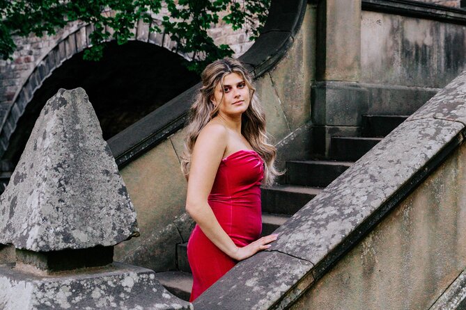 Elegant Professional Private Photoshoot Tour in Edinburgh - Water of Leith to St Bernard’s Well: Walking That Turns Into Shots