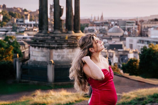 Elegant Professional Private Photoshoot Tour in Edinburgh - Circus Lane to Calton Hill: From Cozy Streets to Big City Views