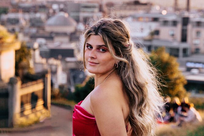 Enchanted Professional Private Photoshoot Tour in Edinburgh - Victoria Street: photos with charm and story