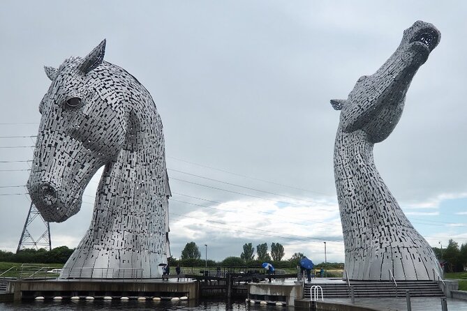 Executive Scottish Lowlands Tour - Falkirk Wheel: the rotating boat lift that stitched canals back together