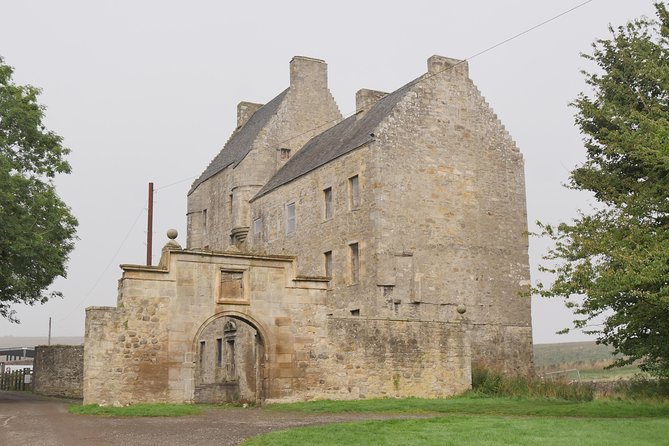 Five Outlander locations , Outlander film locations tour - Key highlights you’ll feel right away