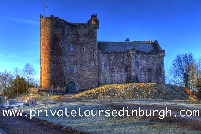 Five Outlander locations , Outlander film locations tour - Linlithgow Palace and Wentworth Prison: The Outside Look vs Interior Filming