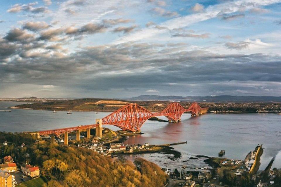 From Edinburgh: 2-Day Loch Lomond, West Highlands & Oban - Inveraray and Kilmartin Glen: Clan Campbell vibes and Neolithic stones