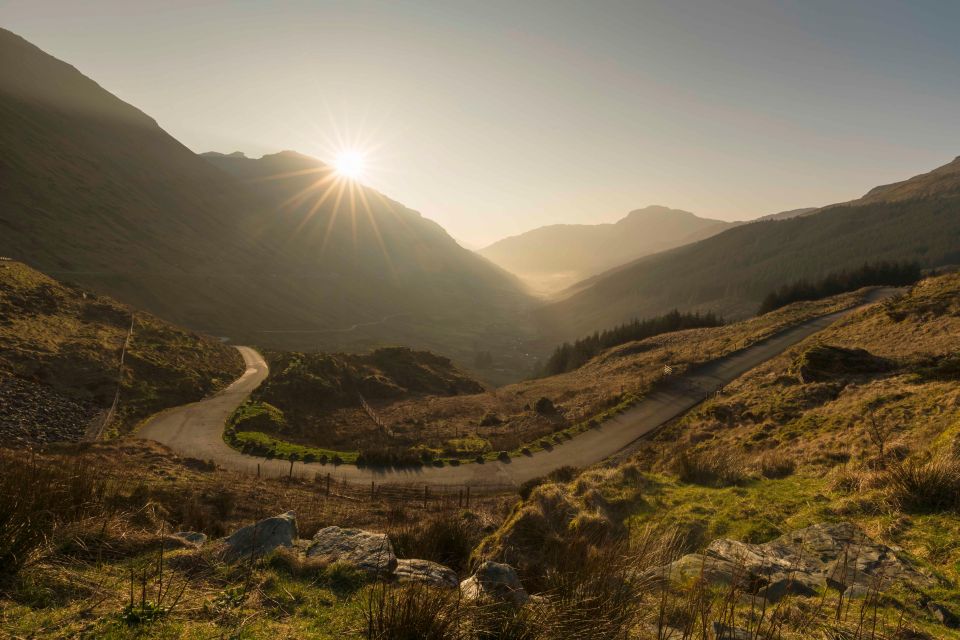From Edinburgh: Loch Lomond and the West Highlands Day Tour - Kilchurn Castle over Loch Awe: photos, air, and Jacobite echoes