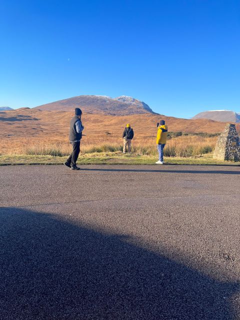 From Edinburgh: The Kelpies, Glencoe & Loch Lomond Day Tour - Glencoe: waterfalls, movie filming backdrops, and real 1692 tragedy