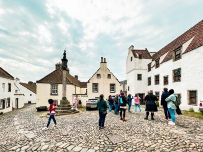 From Edinburgh: The Outlander Experience Guided Tour - Doune Castle as Castle Leoch: The Most Famous Exterior Stop