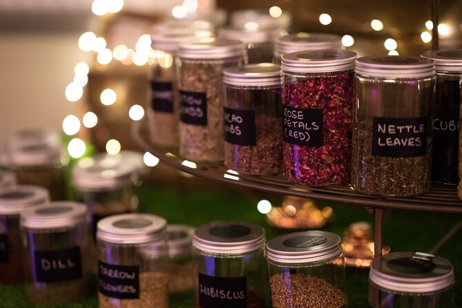 Gin Tasting Masterclass in Aberdeen - Gin Tasting in Aberdeen: Head Distiller Technique, Not Just Sips