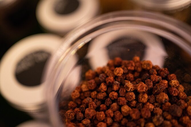 Gin Tasting Masterclass in Aberdeen - The Mystery Botanical Challenge: Can You Guess by Flavor?