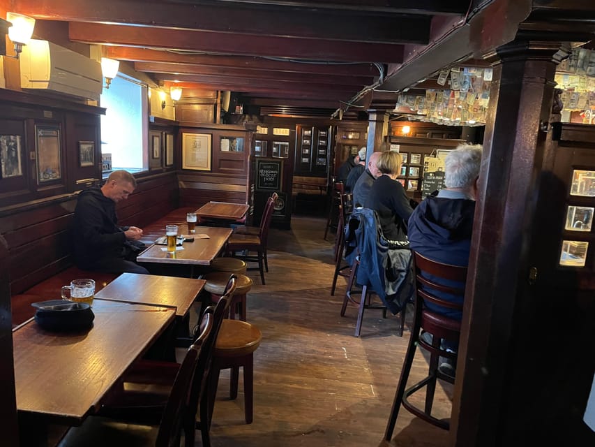 Glasgow: Go Drinking whisky with a Scotsman - Price and logistics: is $79 worth it?
