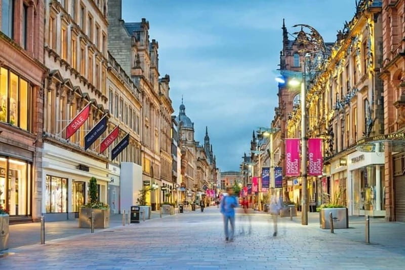 Glasgow: Must-See Attractions Guided Walking Tour - Merchant City murals and the Tolbooth Steeple on foot