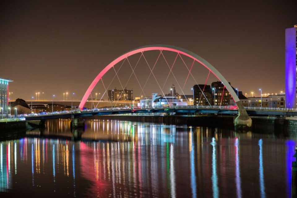 Glasgow: Private custom tour with a local guide - Getting Your Bearings in a City That Can Feel Tough at First