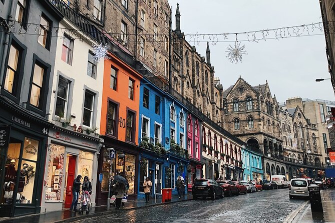 Harry Potter Tour & Edinburgh Castle Visit - Greyfriars graveyard: the stop most fans will remember