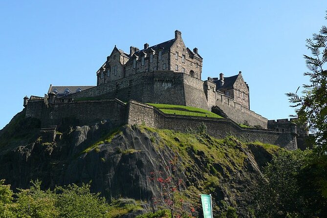 Harry Potter’s Edinburgh: A Self-Guided Audio Tour - Greyfriar’s Kirkyard: where the familiar names make the walk feel darker