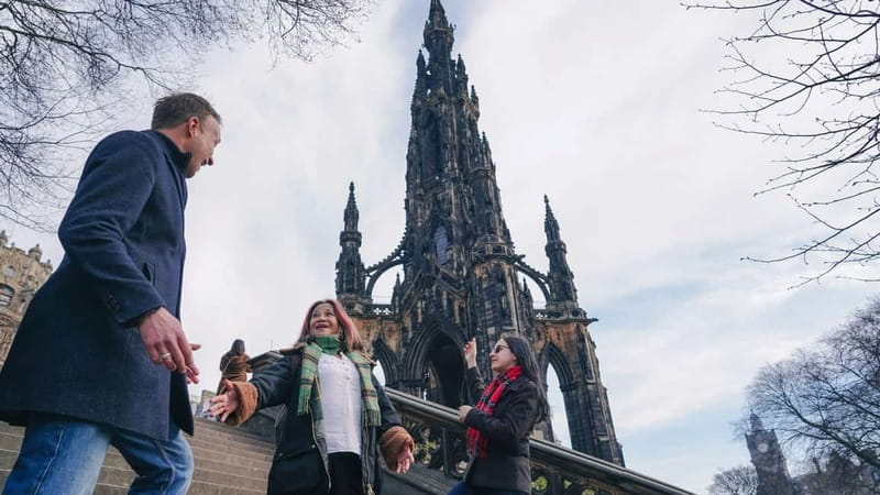Introductory Tour to Edinburgh, Private & Personalized - The Walk Itself: Royal Mile Energy, Closes, Courtyards, and Real Stops