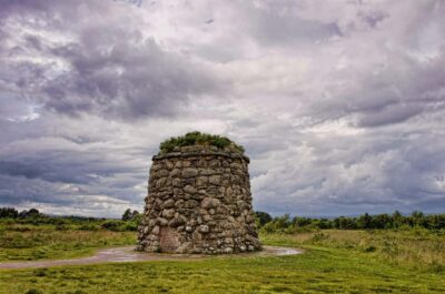 Inverness: Loch Ness, Outlander & Whisky Distillery - Beauly lunch break and Beauly Priory time