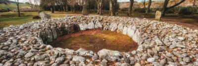 Inverness: Outlander Tour with Whisky Tasting - Gordon-style storytelling: the difference between seeing sites and understanding them