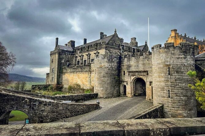 Loch Lomond, The Kelpies and Stirling Castle from Edinburgh - Price and Logistics: Where the Value Really Shows