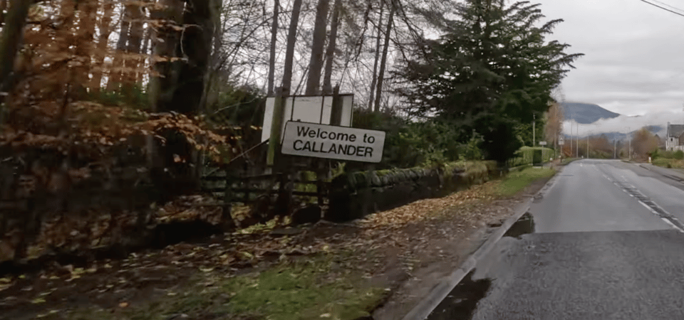 Loch Lomond & Trossachs National Park Drive Tour with an App - Starting in Balloch: the practical beginning of a good self-drive day