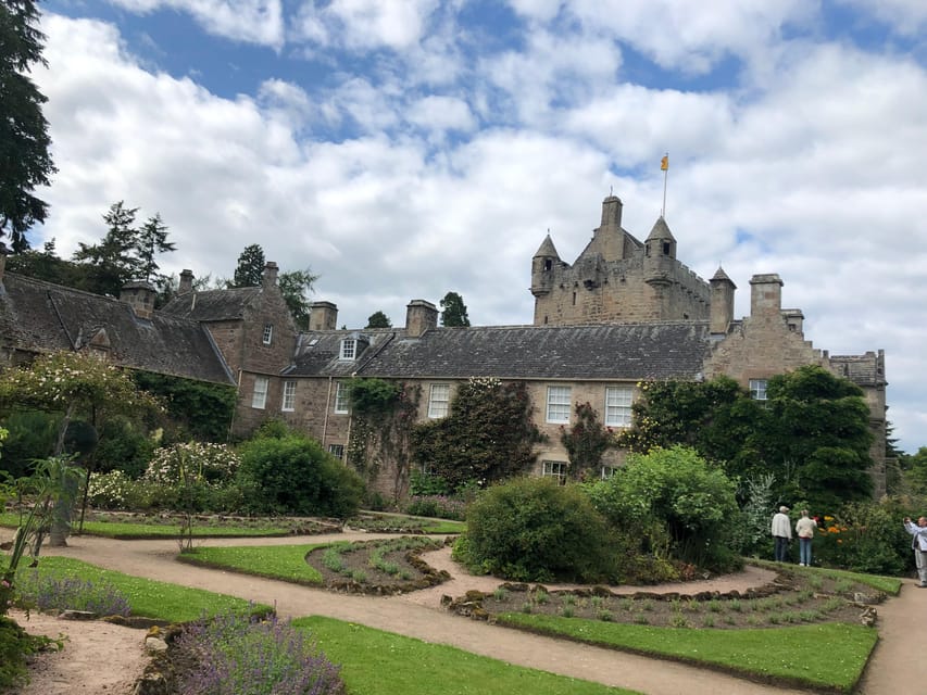 LOCH NESS ,CAWDOR CASTLE ,CLAVA CAIRNS & MORE FROM INVERNESS - Key highlights you’ll feel right away