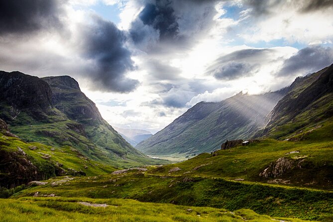 Loch Ness, Glencoe and The Highlands Private Tour - Pitlochry: Small-Town Scotland Energy in a Brief Pause