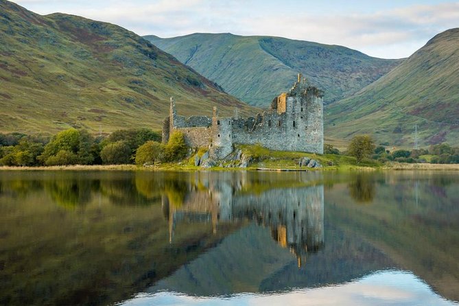 Loch Ness & Urquhart Castle Private Day Tour from Edinburgh - Pitlochry in 30 minutes: a short stop that still pays off
