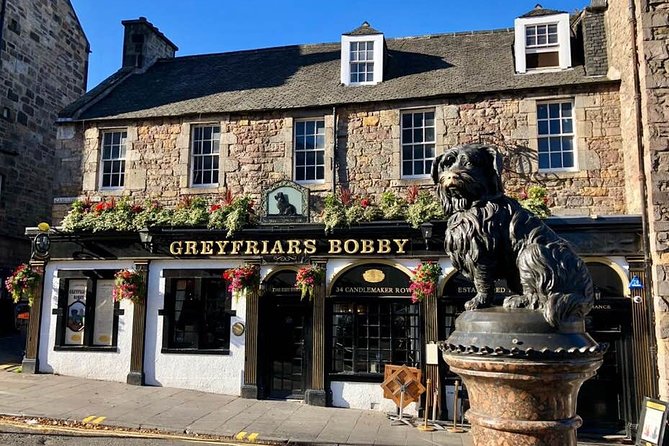 Old Edinburgh Private Walking Tour - Hear about markets and executions near the Old Town’s heart