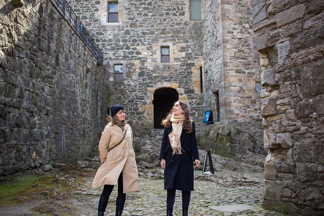 Outlander Filming Locations Day Tour from Edinburgh - Timing, Group Size, and How to Not Miss the Bus