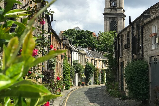 Private Edinburgh City 4-Hour Guided Tour in a black cab LEVC TX - Edinburgh Castle by sight line, not by ticket time