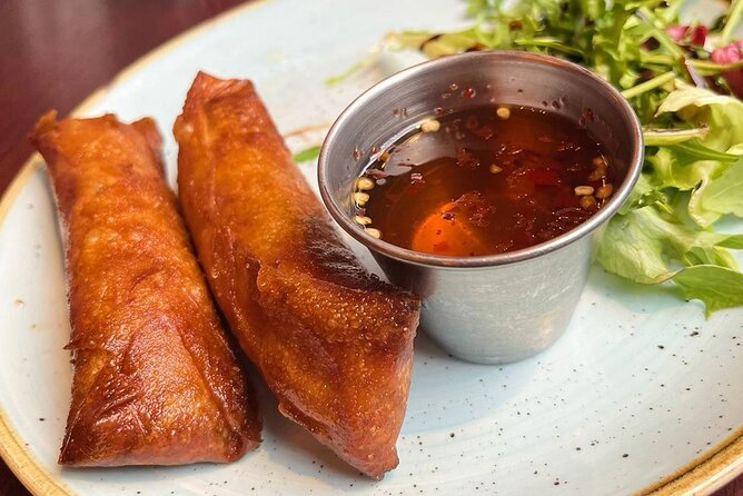 PRIVATE Edinburgh Food Tours - Old Town, Leith - A 3-Hour Private Food Tour Built Around Edinburgh Old Town
