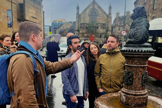 PRIVATE Edinburgh Food Tours - Old Town, Leith - Old Town Tastings: Restaurants, Pubs, and Cheesemongers