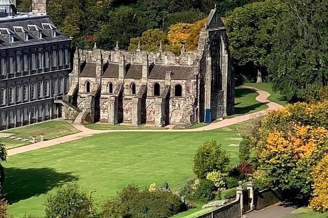 Private Edinburgh Full Day Guided Tour in a Black Cab LEVC TX - Royal Mile to Rosslyn Chapel: The Day’s Big Ticket Stop Without the Rush