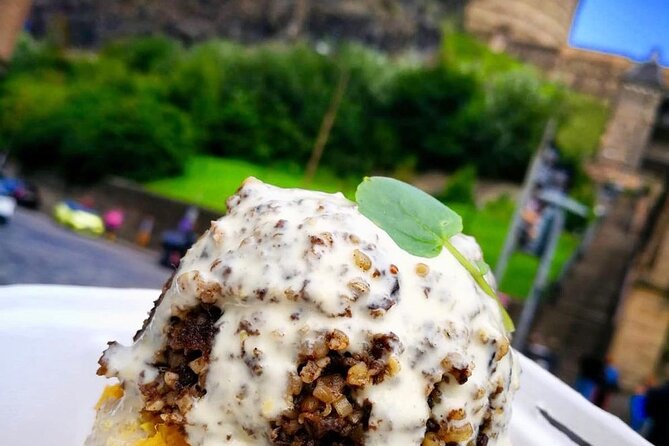 Private Edinburgh Street Food Walking Tour - Why this private street-food walk makes sense in Edinburgh