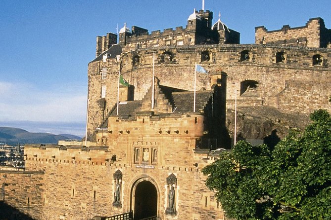 Private Edinburgh Tour for Families with a Local, 100% Personalized - Meeting points and how you get started without stress