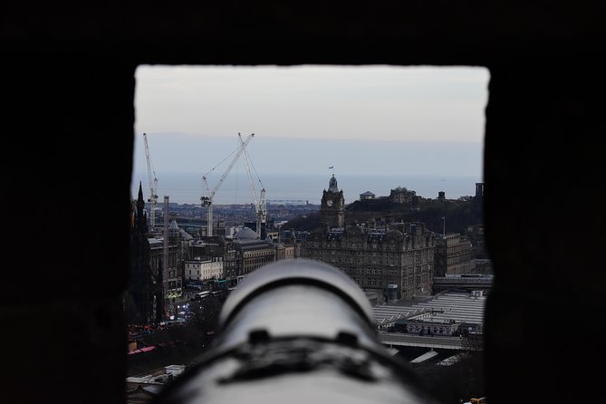 Private Edinburgh Tour for Families with a Local, 100% Personalized - Arthur’s Seat climb: views that feel like a win for everyone