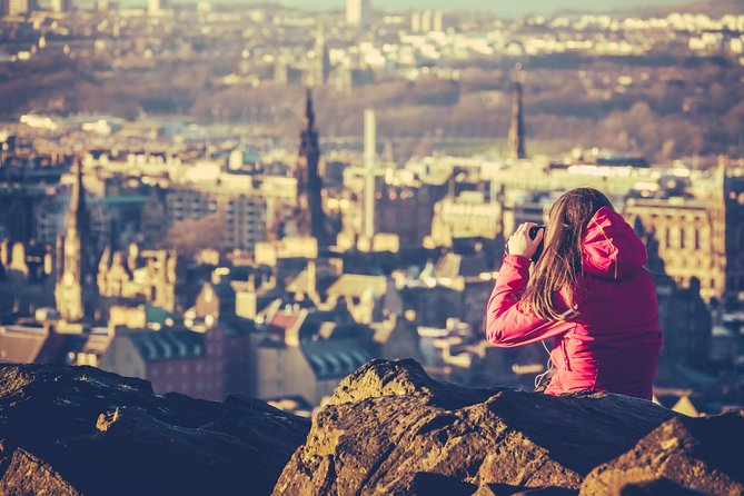 Private Edinburgh Tour for Families with a Local, 100% Personalized - Edinburgh Castle with feudal flair, tuned to your kids