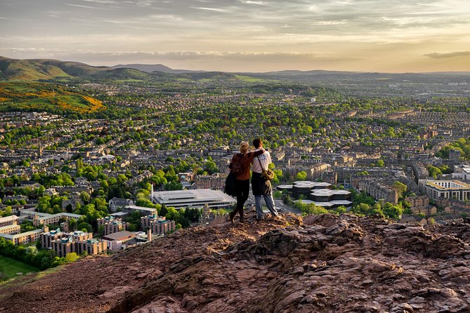 Private Edinburgh Tour for Families with a Local, 100% Personalized - Who this private family tour fits best