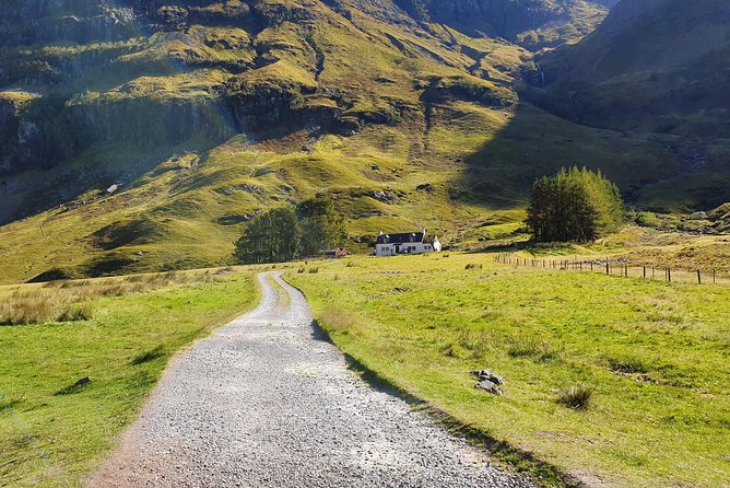 Private Glencoe Driving Tour from Edinburgh - Callander coffee and the return to Edinburgh