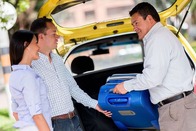 Private One way Transfer Edinburgh Airport to Edinburgh - Waiting time that actually helps after customs