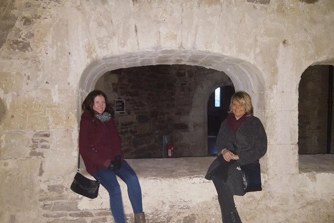Private Outlander Day Tour from Edinburgh - Falkland Community Hall and the town of Falkland: choose lunch or a guided walk