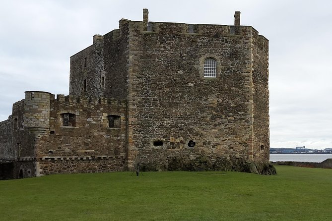 Private Outlander Tour from Edinburgh - Hopetoun House: when it shows up and why seasons matter