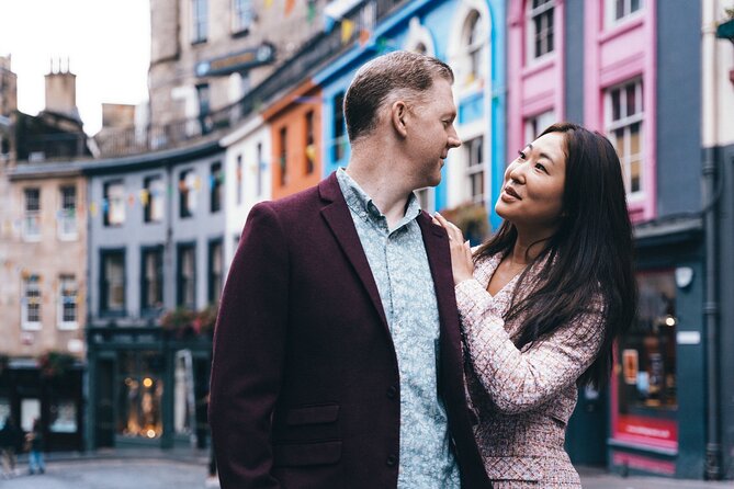Private Photoshoot in Edinburgh with a Professional Photographer - Meeting at Mary’s Milk Bar in the Grassmarket and getting oriented fast