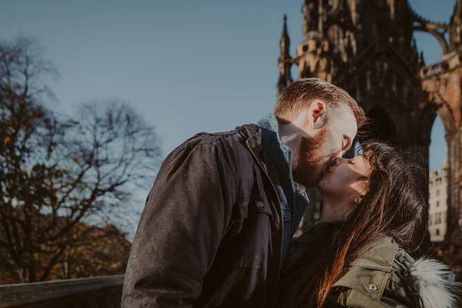 Private Photoshoot in Edinburgh with a Professional Photographer - Stop 4: Princes Street Gardens for classic skyline greenery