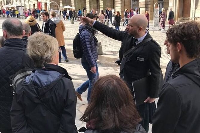Private Royal Mile walking tour - Discover the history of our most famous street - Murders, Shootings, Proclamations, Civil Wars: Yes, Those Are Part of the Route