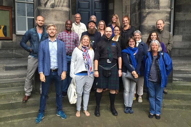 Private Royal Mile walking tour - Discover the history of our most famous street - Mary, Queen of Scots and Prince Charles Edward Stewart: Two Threads, One Street