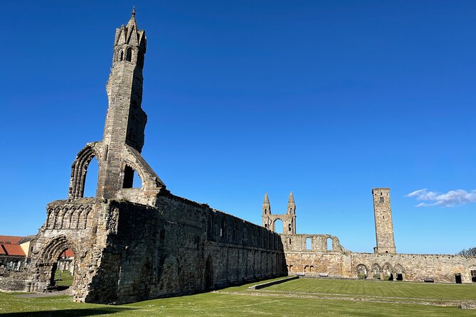 Private St Andrews Day Tour from Edinburgh - St Andrews Golf Anchors: Old Course Area and Swilcan Bridge
