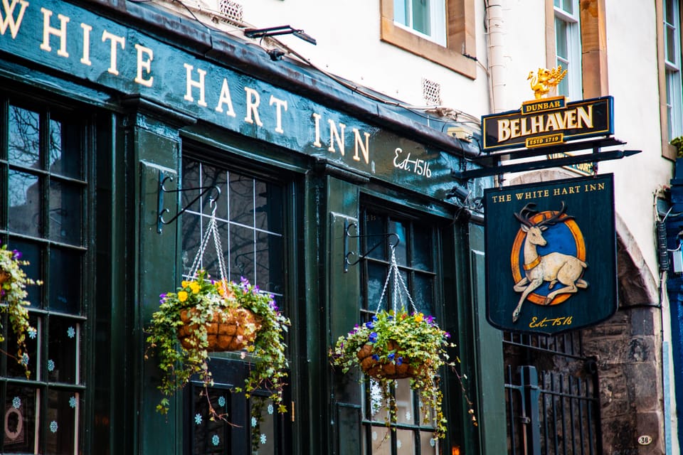 Private tour: discover the city which inspired Harry Potter - Legends of Edinburgh: connecting street myths to Rowling’s 1993 Edinburgh